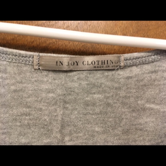 Crop top with Rhine stone heart - Picture 2 of 2